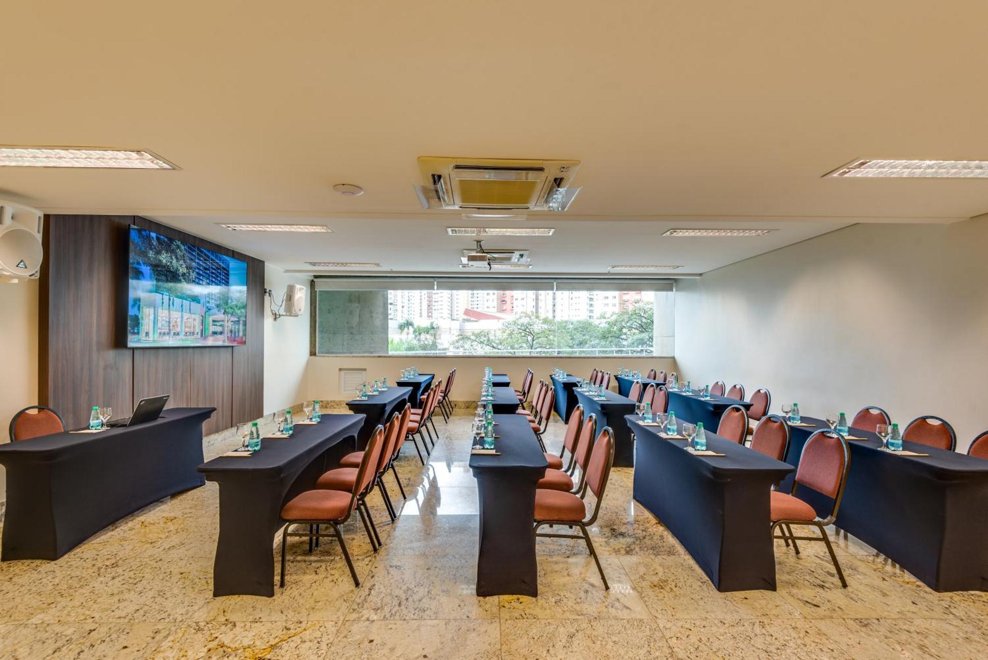 K Hotel Goiânia Buitenkant foto